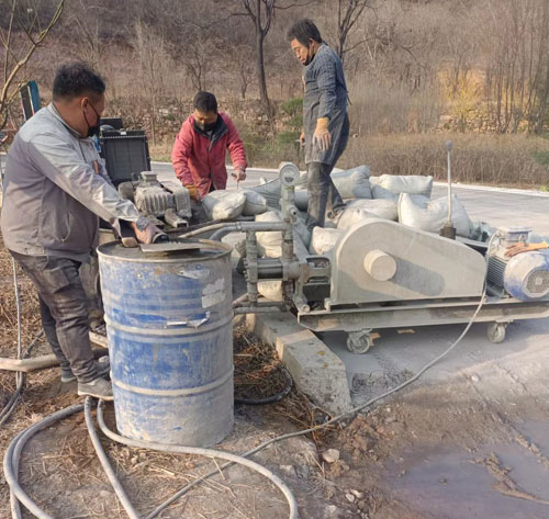 通海路面下沉注浆